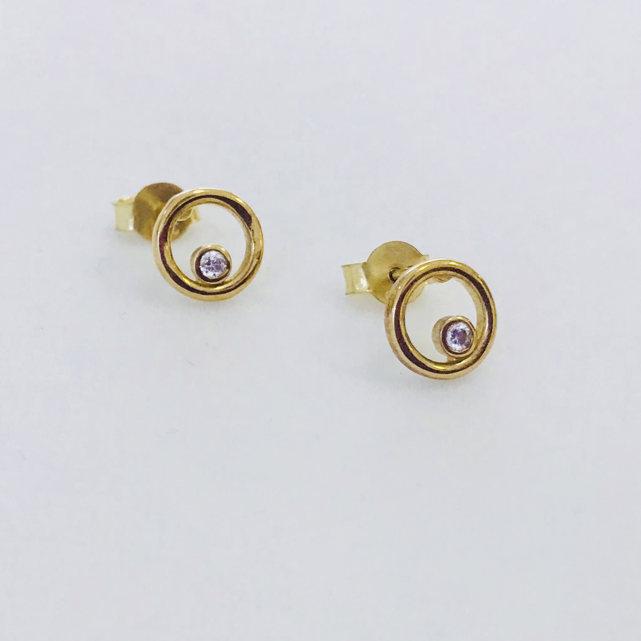 5baecb6c-2c5a-4033-be53-a3764728301b