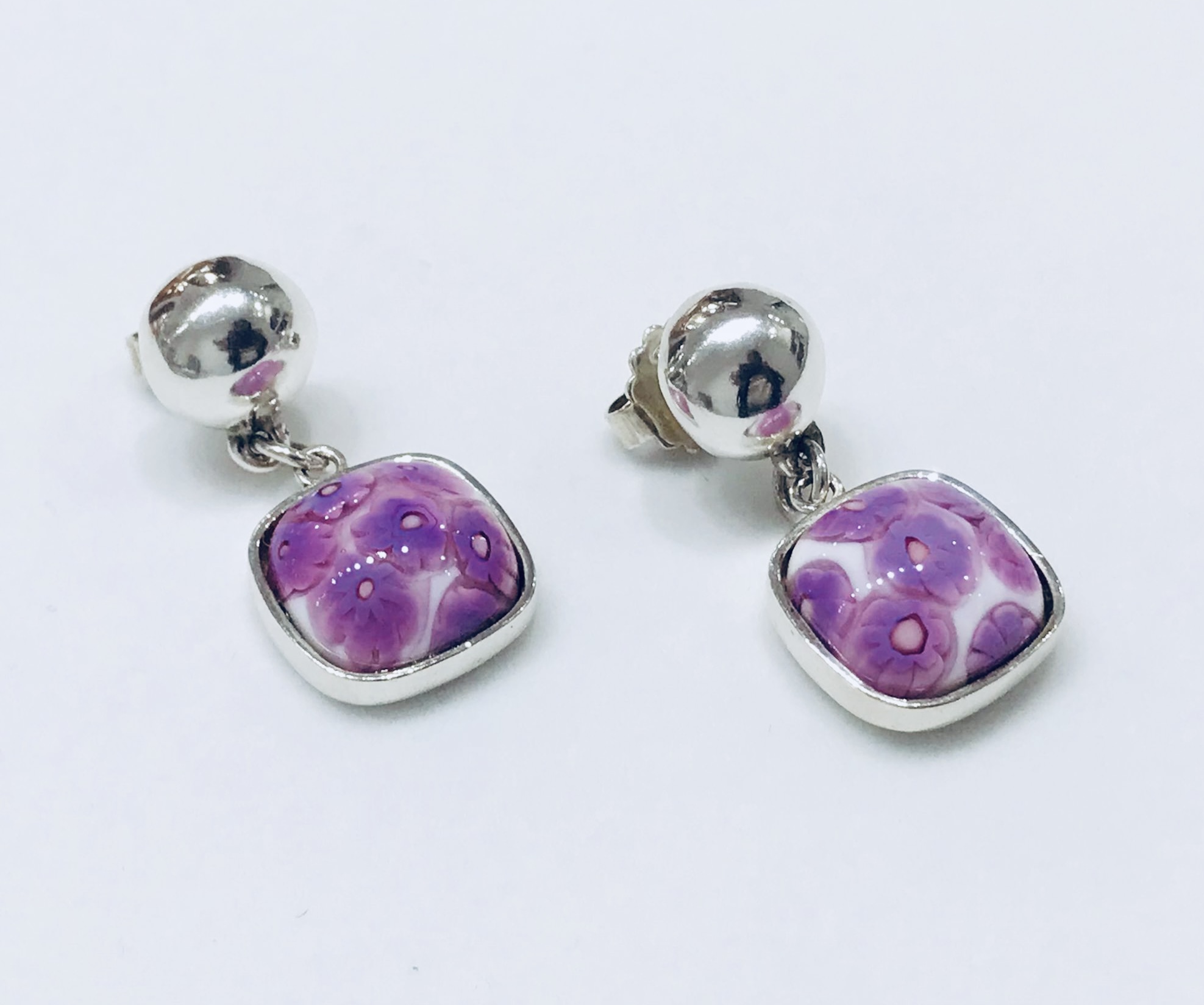 14f559bc-e731-4ada-b03b-1cd64c6761c2