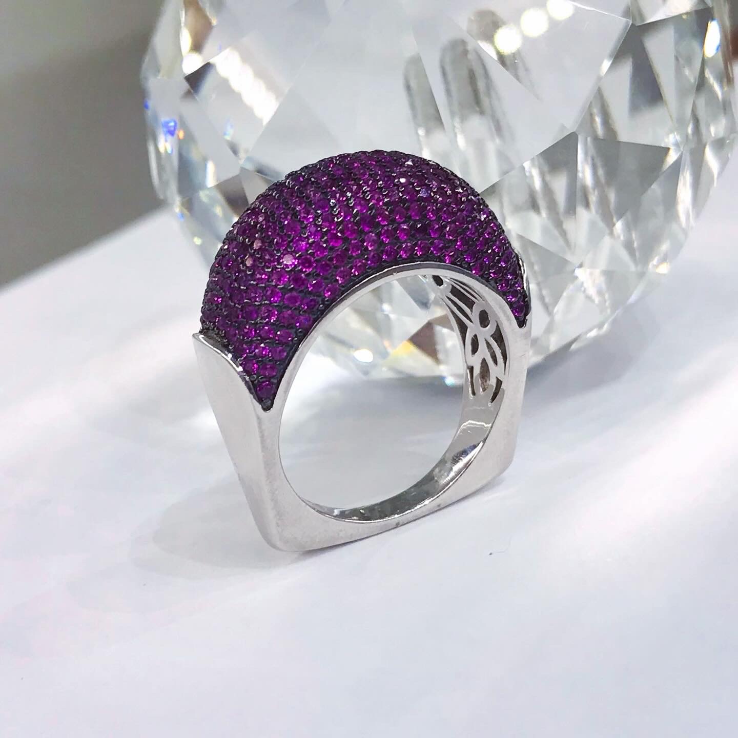 2F5A9E2E-6E7D-46EE-B694-84A63EAADE0C