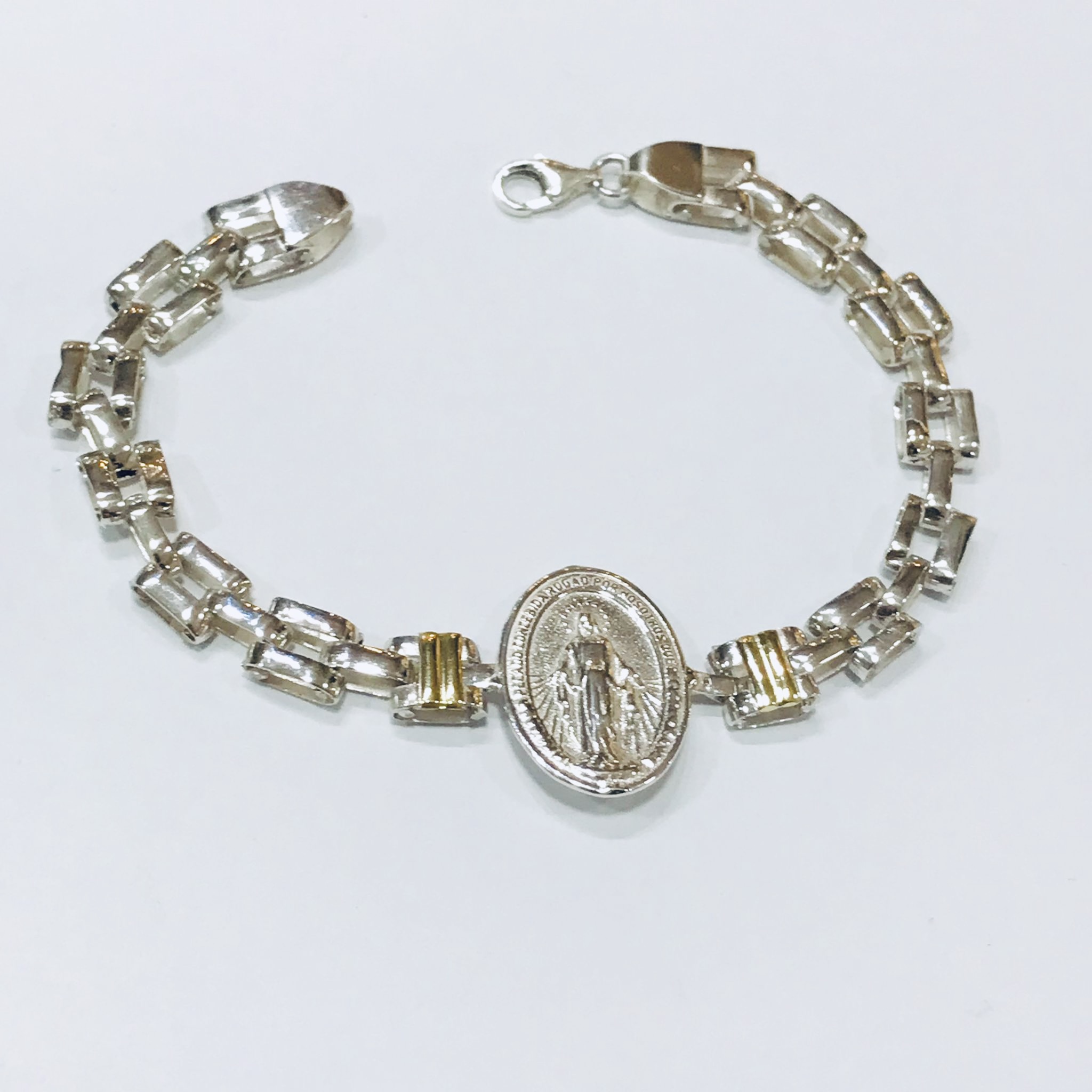 b9daeb98-80c3-41c6-9558-b5b2162066bc