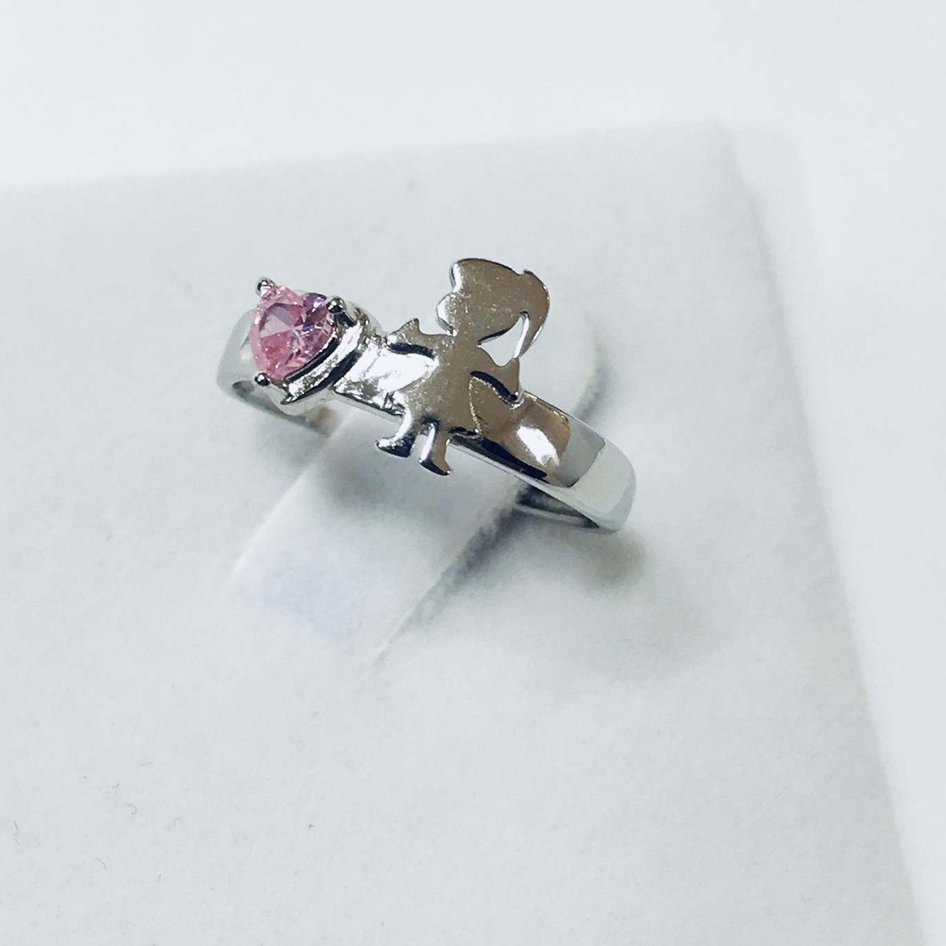 af077276-e009-4bd2-9064-66a2553fee62